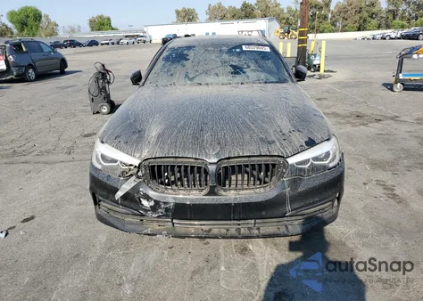 2020 BMW 540 Xi z USA, uszkodzony, nr VIN WBAJS3C0XLCD69754